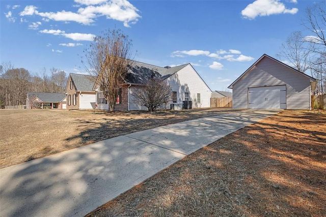 200 Bear Lane, Temple, GA 30179