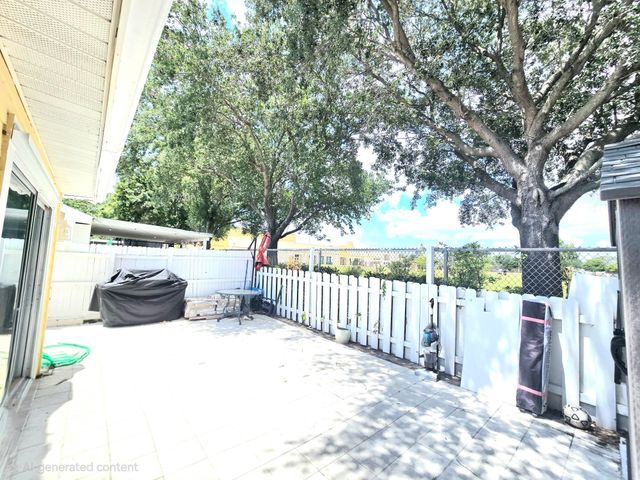 1530 Royal Forest Court, West Palm Beach, FL 33406