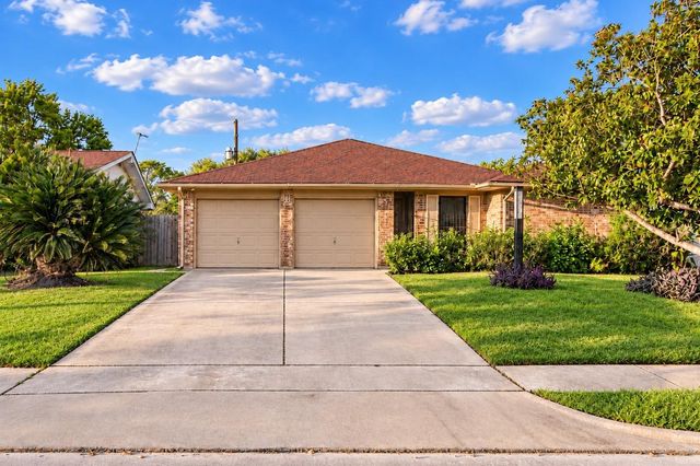3914 Beran Drive, Houston, TX 77045