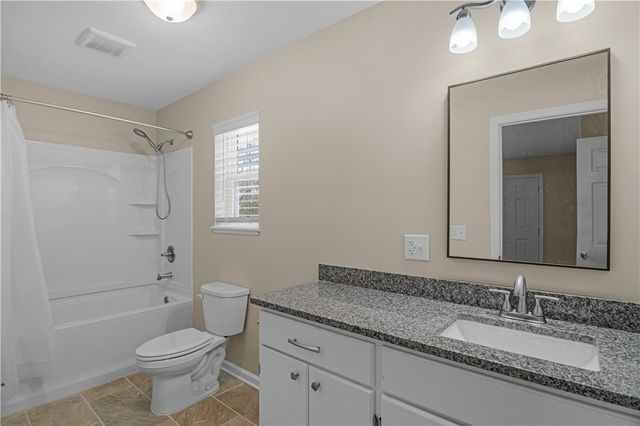 371 Cherokee Ave, Waycross, GA 31501