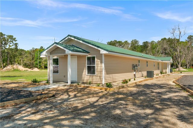 371 Cherokee Ave, Waycross, GA 31501