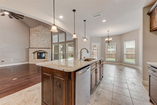 4720 Antebellum Lane, Mansfield, TX 76063