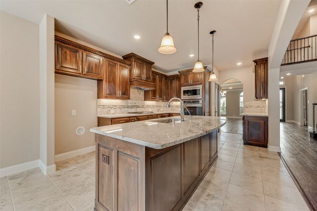 4720 Antebellum Lane, Mansfield, TX 76063