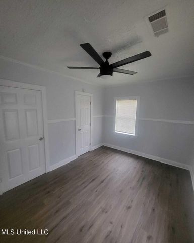 4222 Chennault Avenue, Jackson, MS 39209