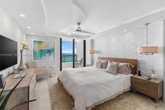 2555 Collins Ave 2205, Miami Beach, FL 33140