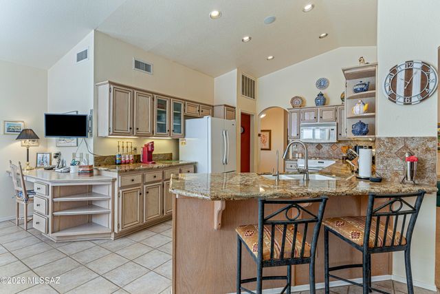 63722 E Whispering Tree Lane, Saddlebrooke, AZ 85739
