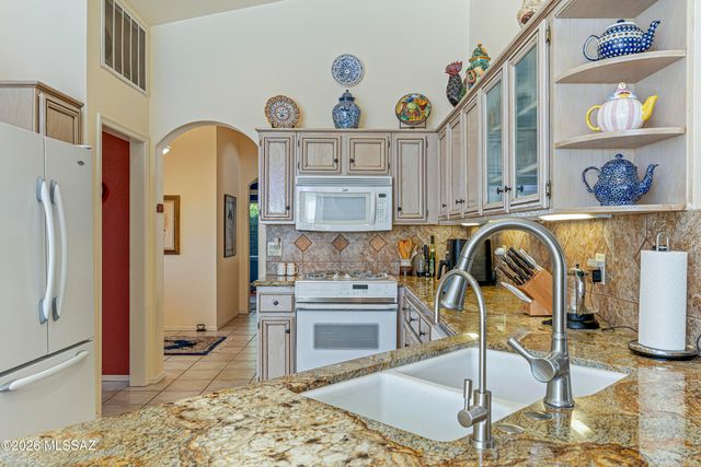 63722 E Whispering Tree Lane, Saddlebrooke, AZ 85739