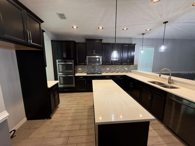 5251 VILLA ROSA AVENUE, St Cloud, FL 34771