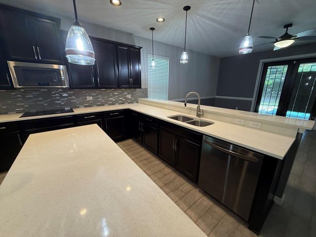 5251 VILLA ROSA AVENUE, St Cloud, FL 34771