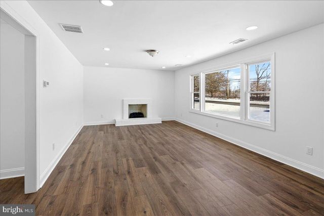 464 WRIGHTSTOWN SYKESVILLE RD, Wrightstown, NJ 08562