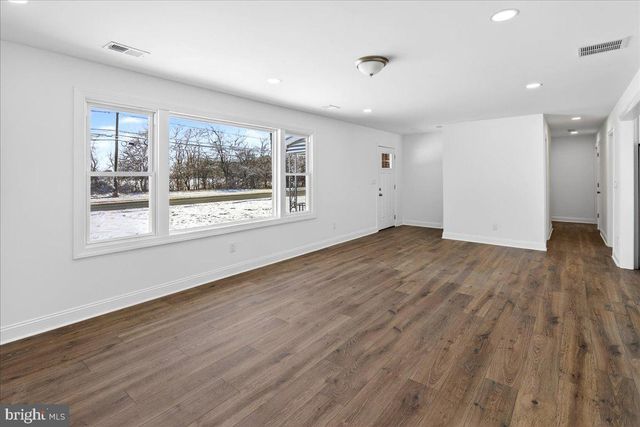 464 WRIGHTSTOWN SYKESVILLE RD, Wrightstown, NJ 08562