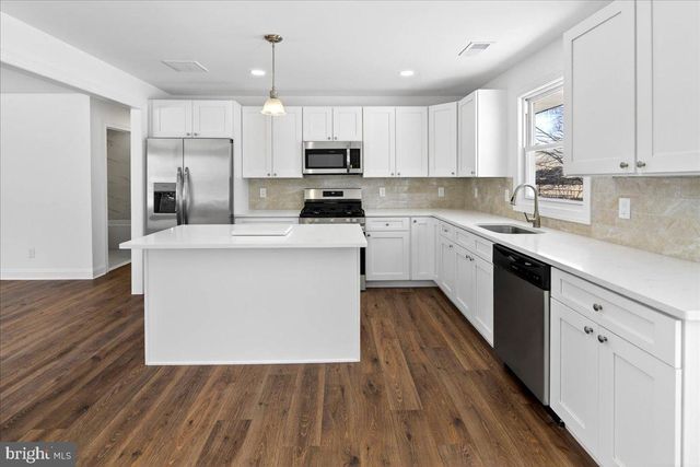 464 WRIGHTSTOWN SYKESVILLE RD, Wrightstown, NJ 08562