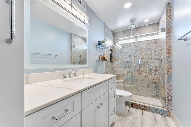 2515 NE 2nd Court 405, Boynton Beach, FL 33435