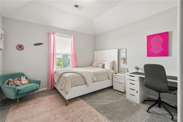 5223 NE 91st Street NE, Kansas City, MO 64156