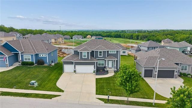 5223 NE 91st Street NE, Kansas City, MO 64156