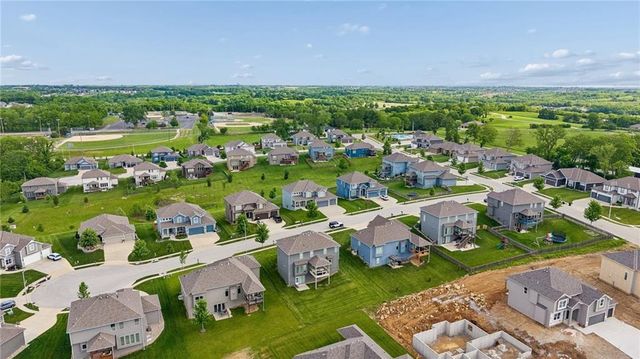 5223 NE 91st Street NE, Kansas City, MO 64156