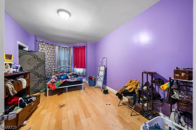 409 E Jersey St, Elizabeth City, NJ 07206