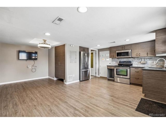 4053 S Lincoln St 2-1, Englewood, CO 80113