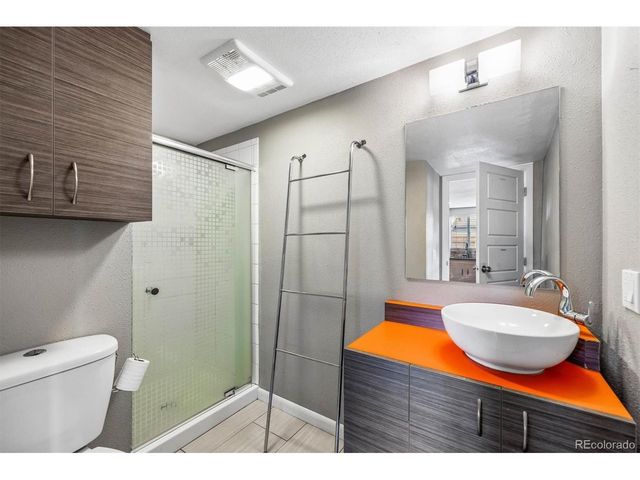 4053 S Lincoln St 2-1, Englewood, CO 80113