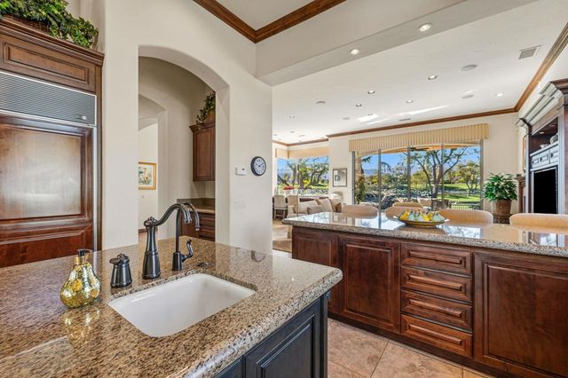 601 Indian Ridge Drive, Palm Desert, CA 92211