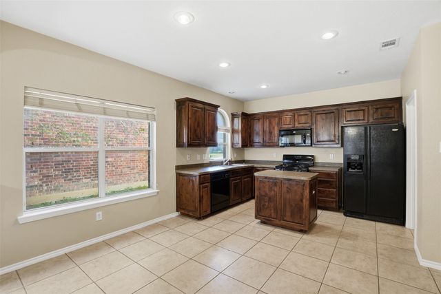 2421 Priscella Drive, Fort Worth, TX 76131