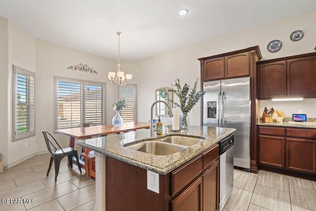 14553 Hunters Grove Avenue, El Paso, TX 79938