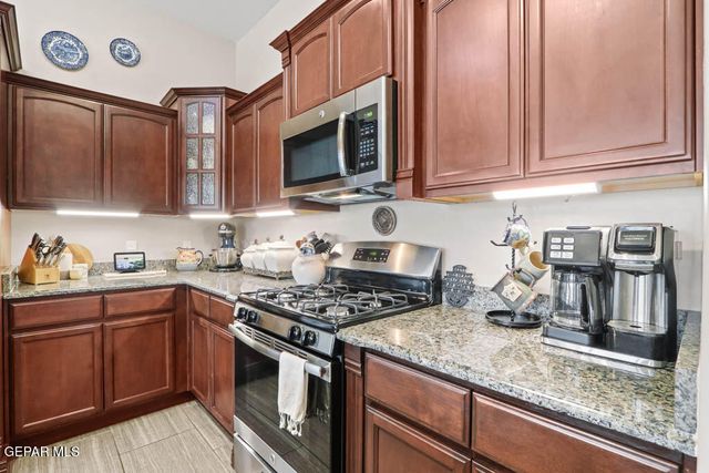 14553 Hunters Grove Avenue, El Paso, TX 79938