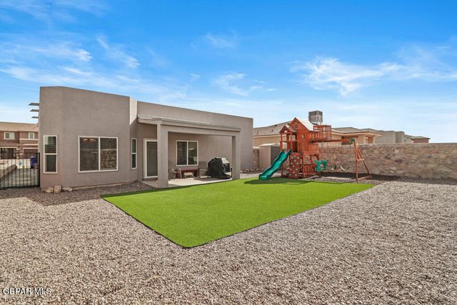 14553 Hunters Grove Avenue, El Paso, TX 79938