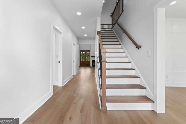 6438 E Cherokee Drive, Canton, GA 30115