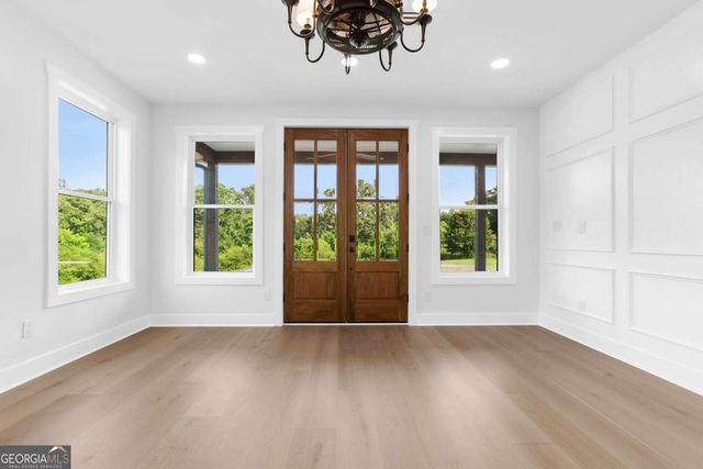 6438 E Cherokee Drive, Canton, GA 30115