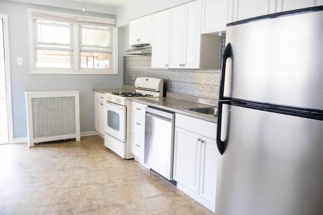 4368 EDGEMONT, Philadelphia, PA 19137