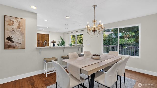 15227 SE 175th Place, Renton, WA 98058