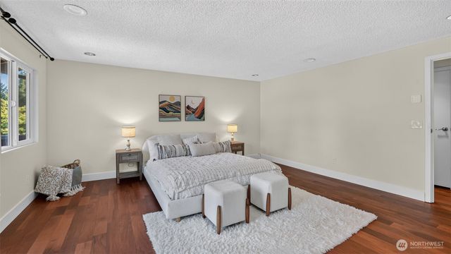 15227 SE 175th Place, Renton, WA 98058