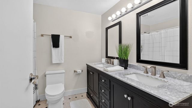 15227 SE 175th Place, Renton, WA 98058