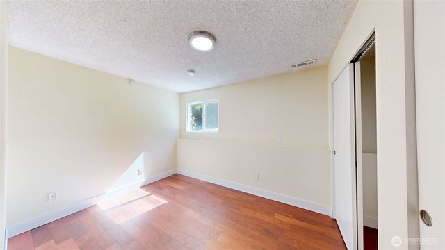 15227 SE 175th Place, Renton, WA 98058
