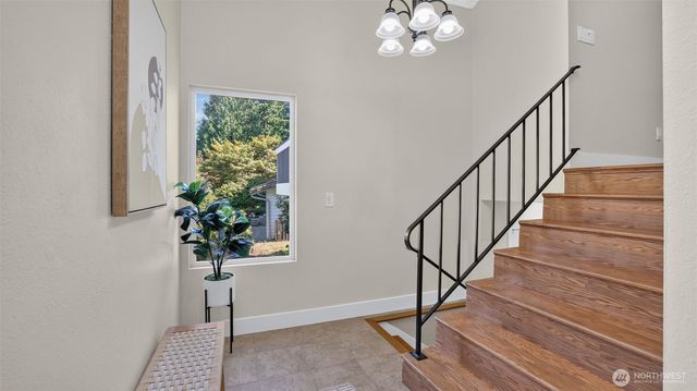 15227 SE 175th Place, Renton, WA 98058