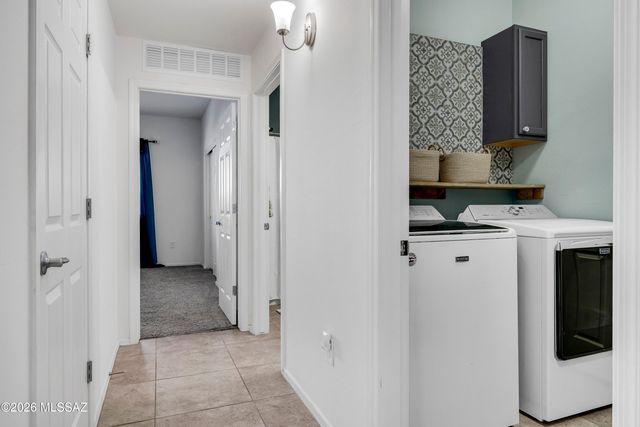 540 S Courts Redford Drive, Vail, AZ 85641