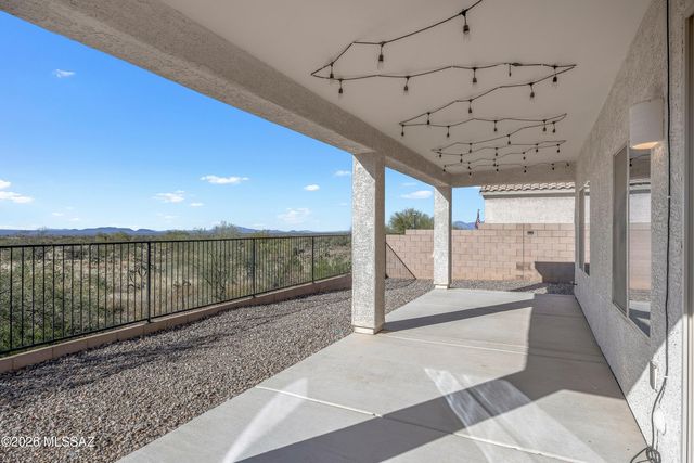 540 S Courts Redford Drive, Vail, AZ 85641