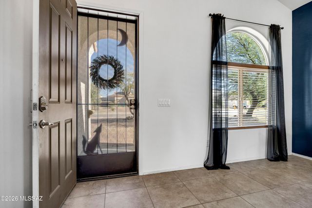 540 S Courts Redford Drive, Vail, AZ 85641