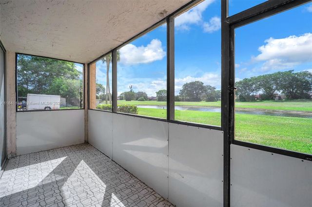 3671 Environ Blvd, Lauderhill, FL 33319