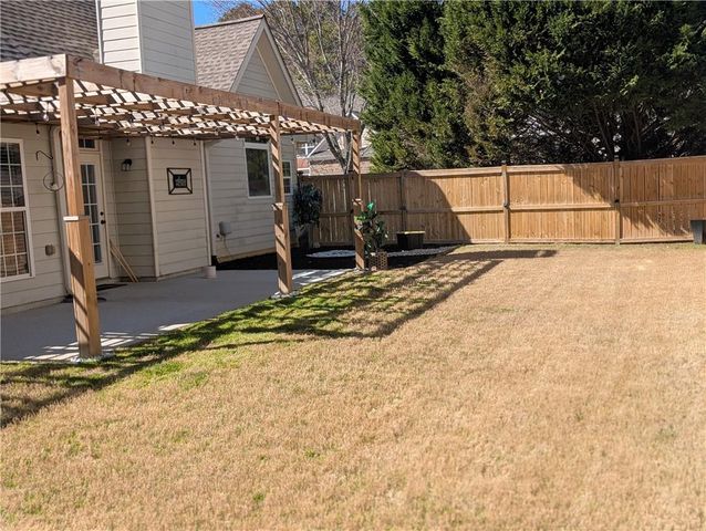 510 Pittman Mill Court, Loganville, GA 30052