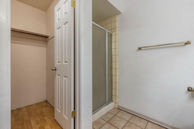 1205 Kara Ln, Modesto, CA 95355