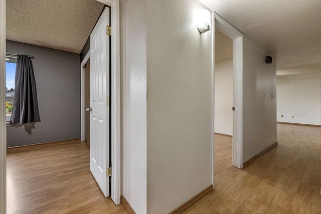 1205 Kara Ln, Modesto, CA 95355