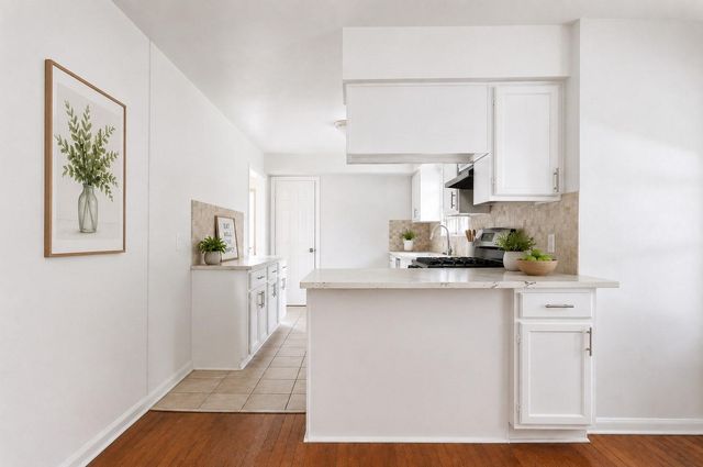 5622 Woodgreen Street, Houston, TX 77033