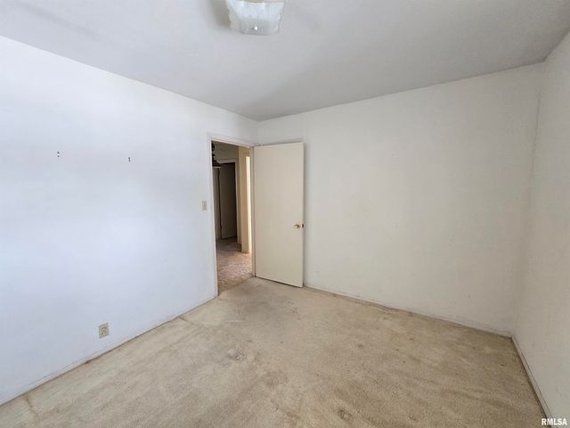 405 Easthaven Drive, Centralia, IL 62801