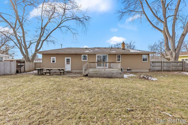 7522 Melody Lane, Jenison, MI 49428