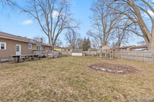 7522 Melody Lane, Jenison, MI 49428