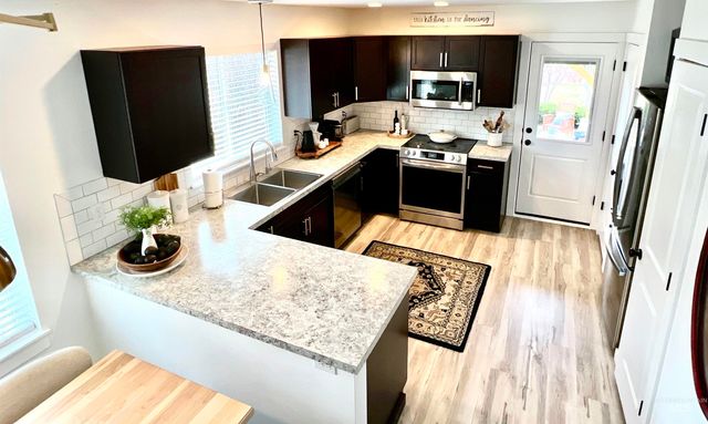 1518 E Florida Ave, Nampa, ID 83686