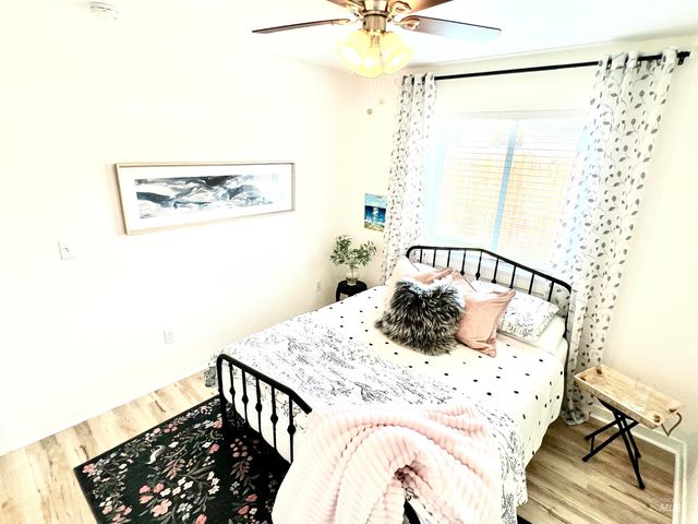 1518 E Florida Ave, Nampa, ID 83686