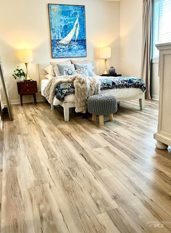 1518 E Florida Ave, Nampa, ID 83686